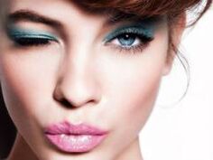 So verjüngen Sie die Gesichtshaut zu Hause