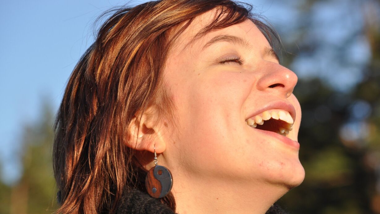Mimikfalten verschwinden, wenn die Emotion „verschwindet“